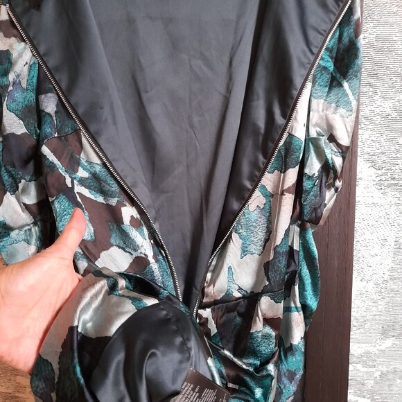 Silk Mini Dress Size XS Guess by Marciano Bodycon Clubwear Long Sleeve - Picture 12 of 15